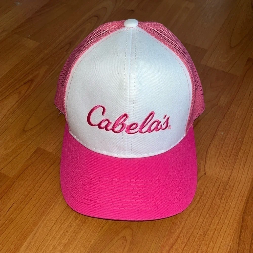 Cabela’s women’s Pink Embroidered Logo Snapback Trucker Hat Cap Adjustable Mesh